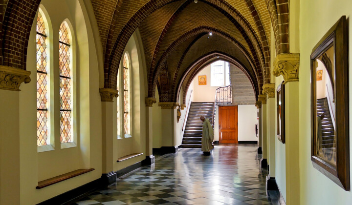 Uniek fotoboek onthult leven op Abdij Koningshoeven